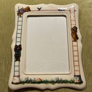 Lenox China Bears Child Frame 10 1/4" x 8" for 5” x 7” Photo